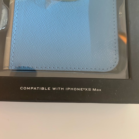 Marc Jacobs cell phone case - Picture 7 of 11